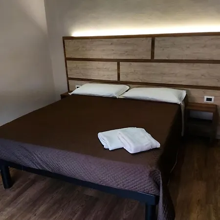 Hotel Lo Sciatore & Restaurant Camigliatello Silano